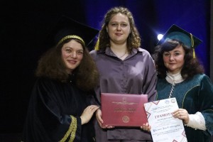 Випускники факультету отримали дипломи бакалаврів