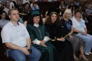 Випускники факультету отримали дипломи бакалаврів