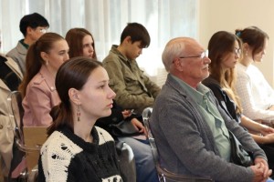 Pустріч із Олексієм Роготченком — професором НАМ України