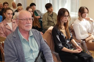 Pустріч із Олексієм Роготченком — професором НАМ України