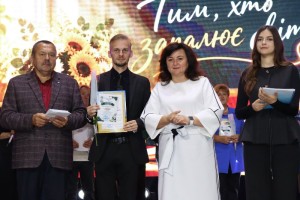 «Тим, хто запалює світло»: у ВДПУ відбулися урочистості до Дня працівників освіти