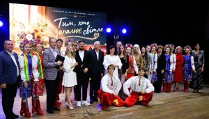 «Тим, хто запалює світло»: у ВДПУ відбулися урочистості до Дня працівників освіти
