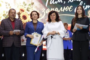 «Тим, хто запалює світло»: у ВДПУ відбулися урочистості до Дня працівників освіти
