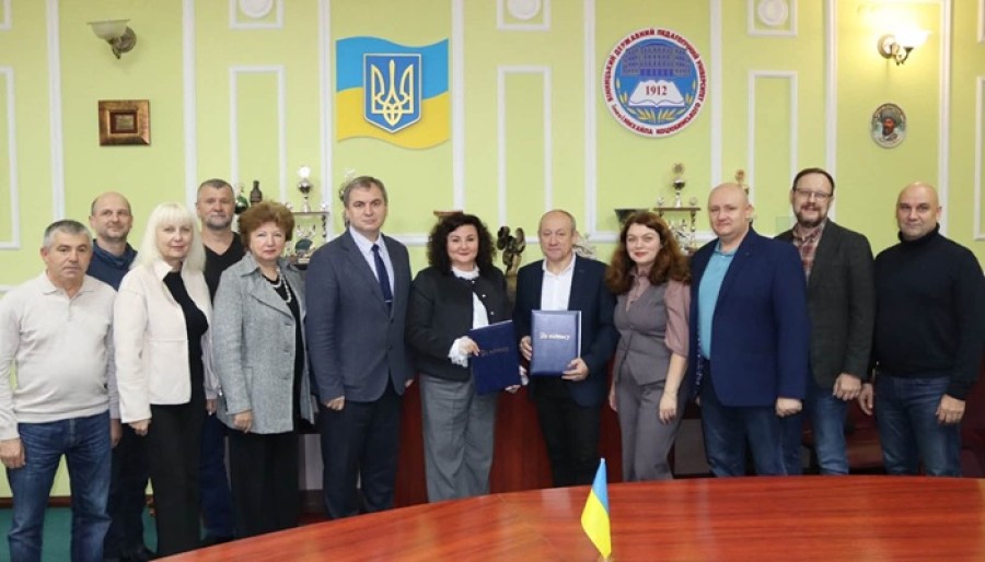 Догові про співпрацю з Подільським науковим ліцеєм