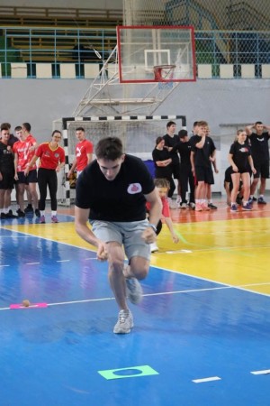Практичне заняття «Теорія і методика навчання рухливим іграм»